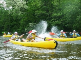  Seminario de empresa de canoas 